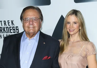 Mira Sorvino’s Father Threatens To Kill Harvey Weinstein After He Allegedly Harassed Her